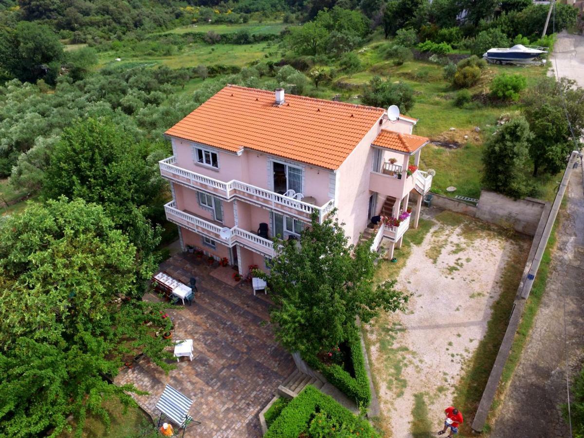 Apartmani Margeta Rab Town Exterior photo