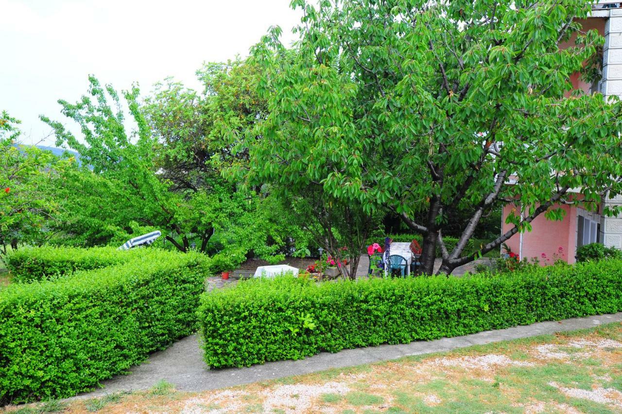 Apartmani Margeta Rab Town Exterior photo